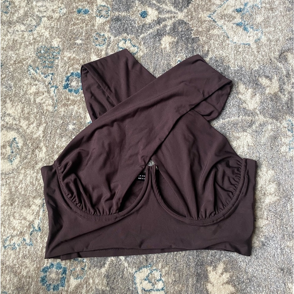 NWOT SHEIN underwire crop top